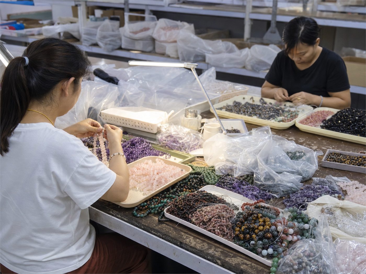 Natural stone sorting and quality control trays